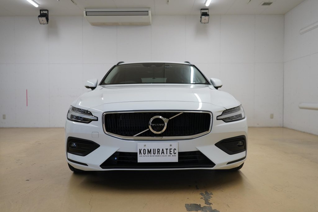 ボルボ V60