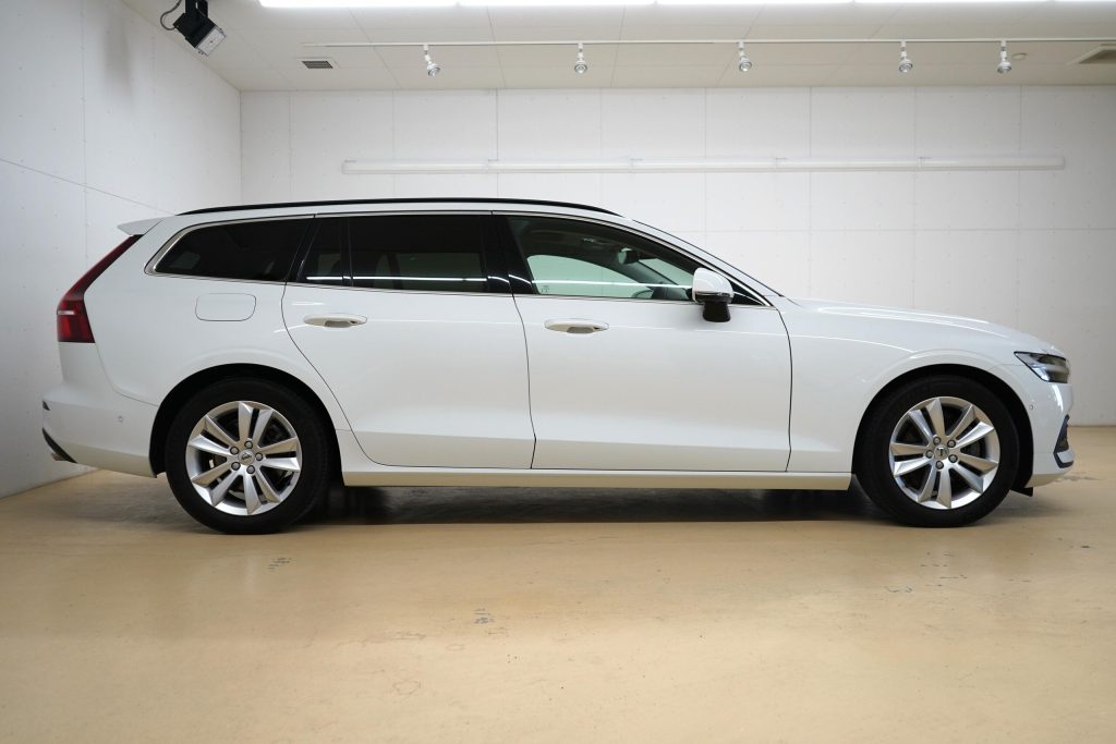 ボルボ V60