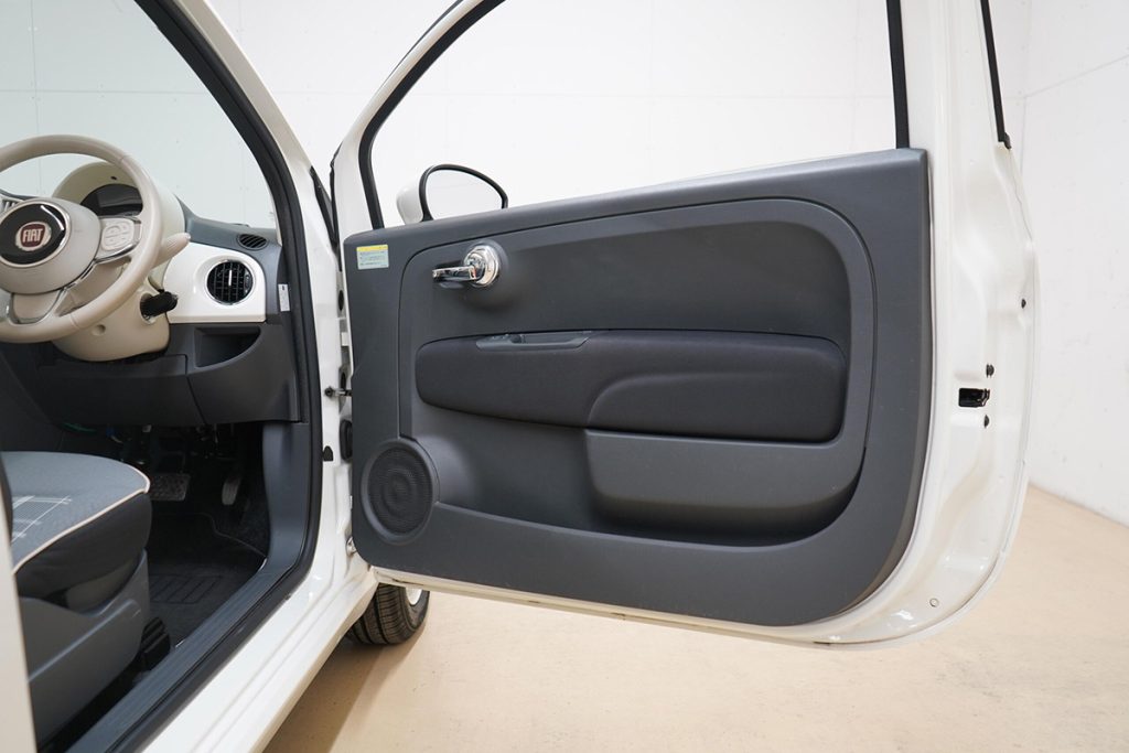 フィアット 500C 1.2 ポップ