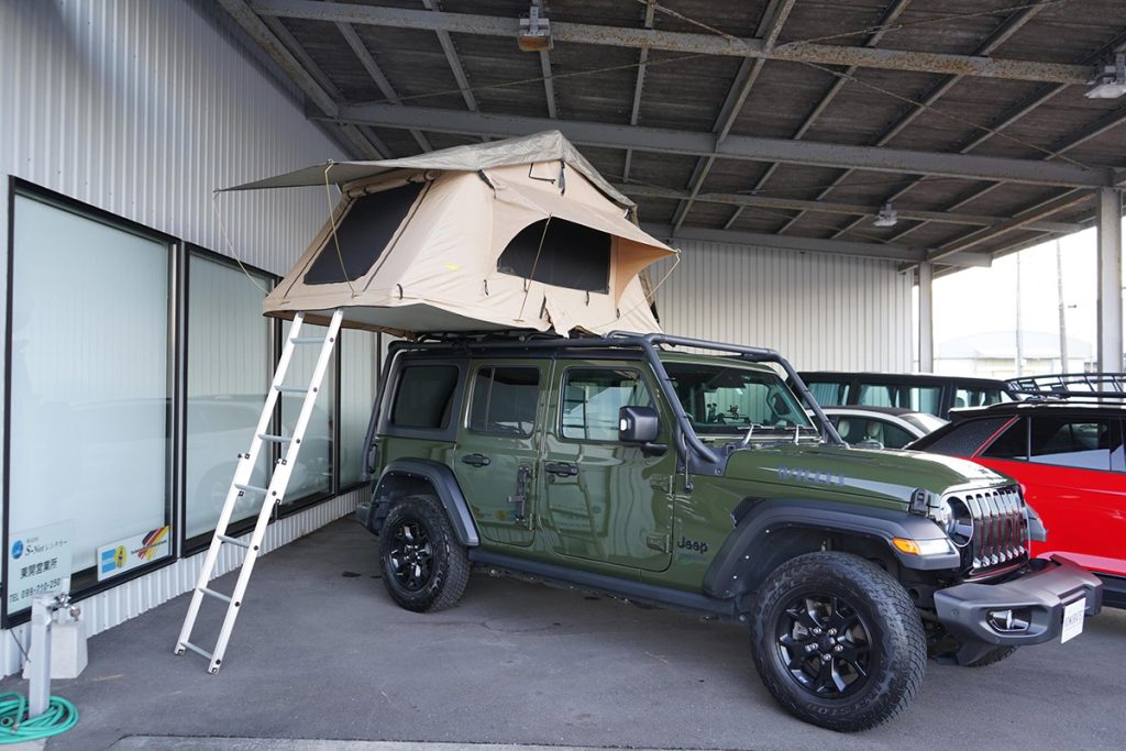 ジープ ラングラー　アンリミテッド ウイリス
