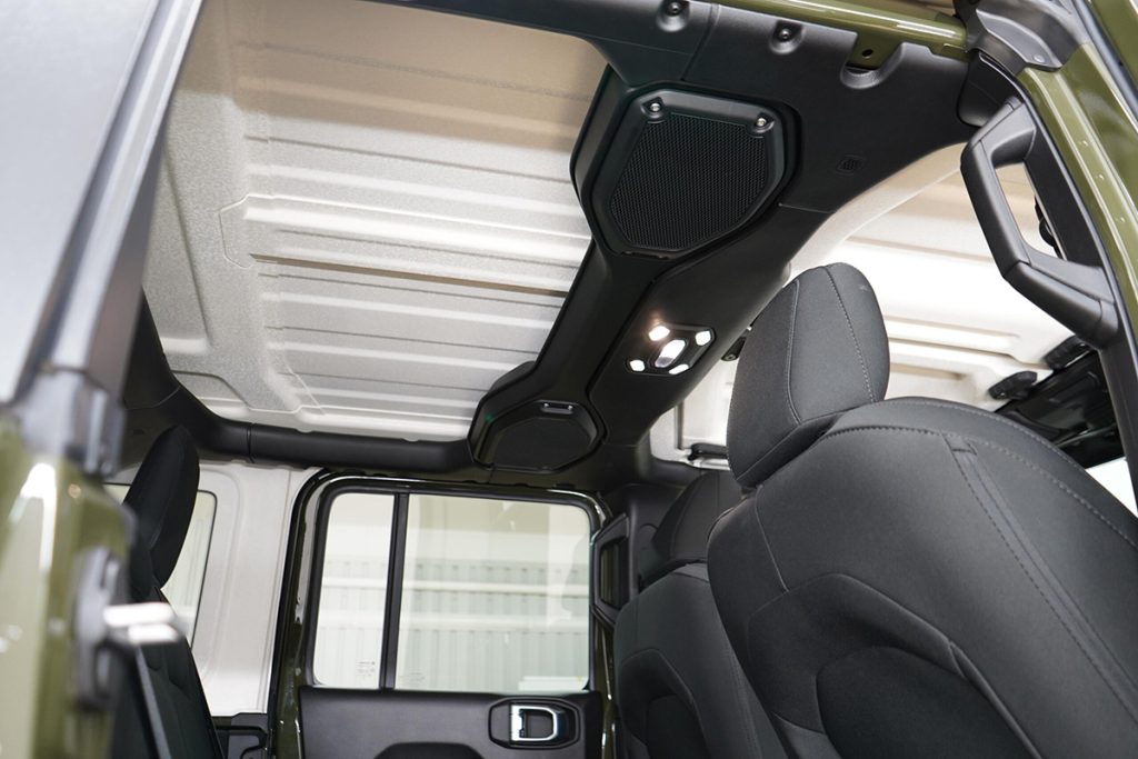 ジープ ラングラー　アンリミテッド ウイリス