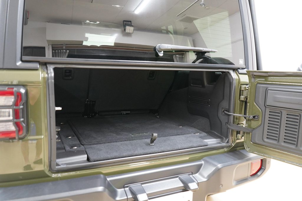 ジープ ラングラー　アンリミテッド ウイリス