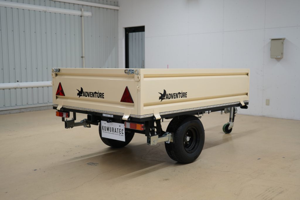 カーゴトレーラー　ベージュ