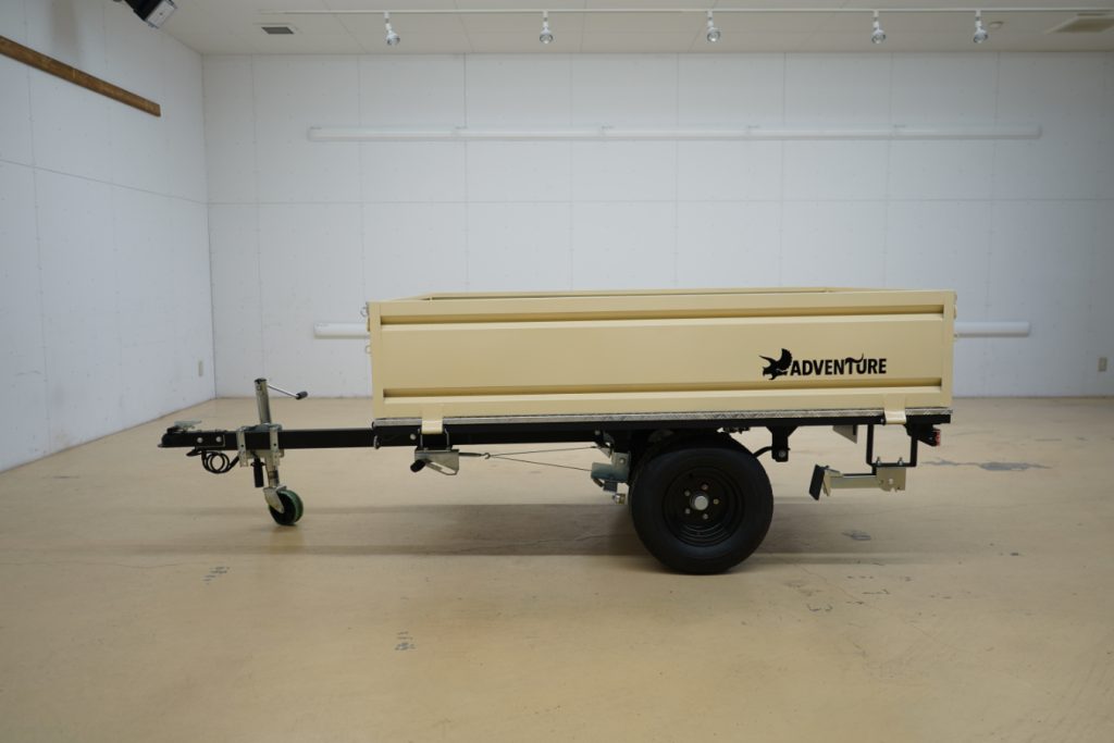 カーゴトレーラー　ベージュ