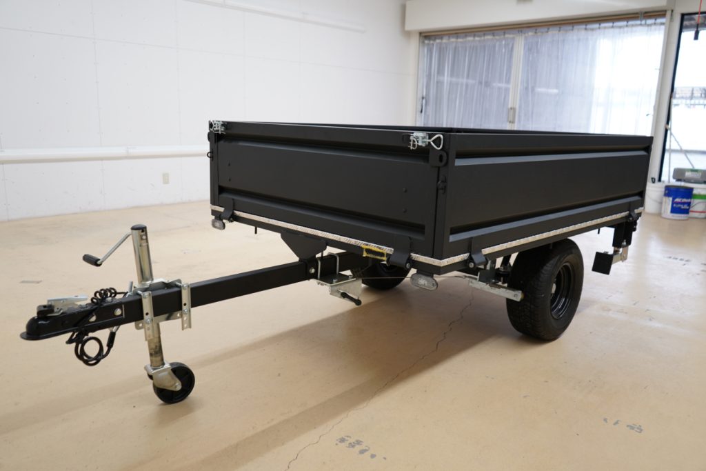 カーゴトレーラー　ブラック